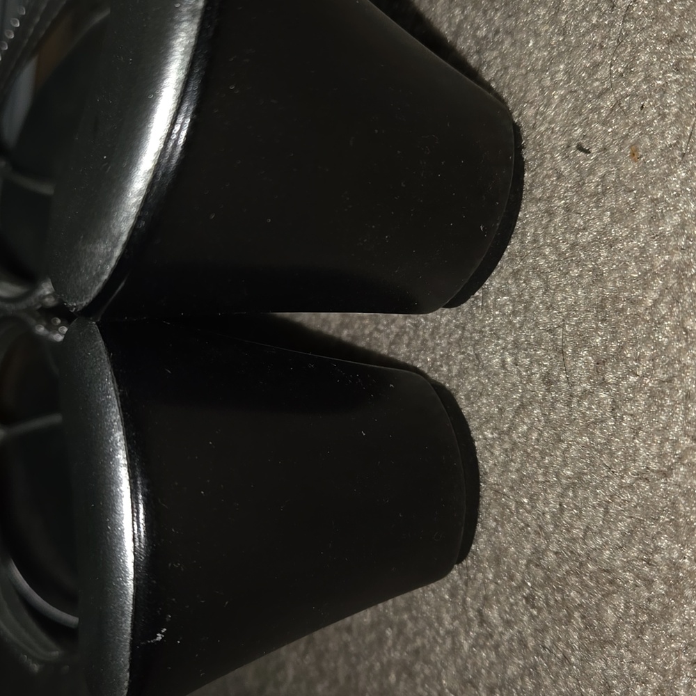 Italian Shoemakers Sandals - Picture 5 of 9